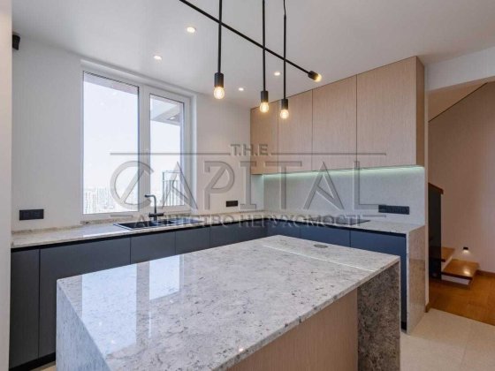 Продаж квартири, пентхаус, ЖК «Адамант», вул. Василя Липківського Киев