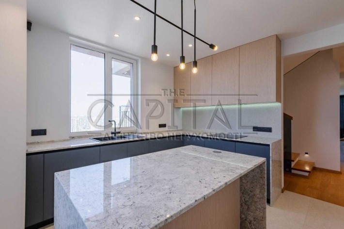 Продаж квартири, пентхаус, ЖК «Адамант», вул. Василя Липківського - фото 1