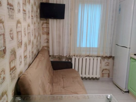 Продам 1к квартиру з ремонтом Єфремова,7 метро Академмістечко 3 хв.