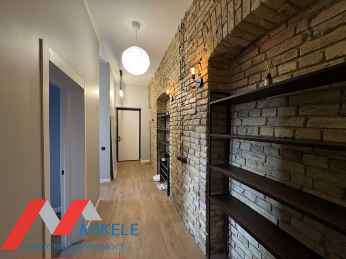 Без% 2к 65,5 м2 Нижній Вал 35 м Контрактова пл. Поділ Центр - фото 1