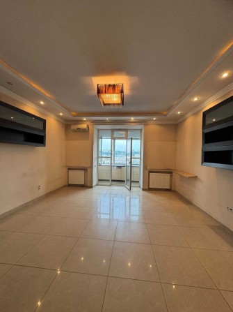 Почайнинська 70, Поділ, Контрактова площа, продаж 2-х кім квартири - фото 1