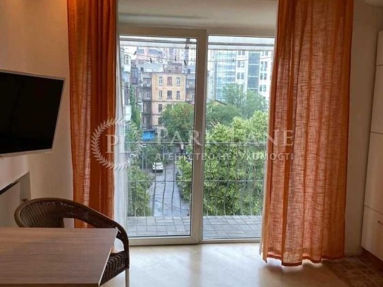 Продаж 1К квартири Гетьмана Скоропадського Толстого Льва 51/102.