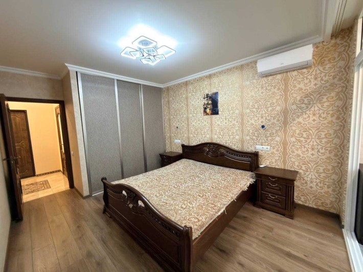Продаж Квартири з ремонтом ЖК Грюнвальд 55м2 , вул. Клавдіївська 40-Б - фото 1