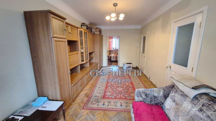 2-кім 38.6 м.кв. Набережно-Хрещатицька 35 метро 7-8 хвилин - фото 1