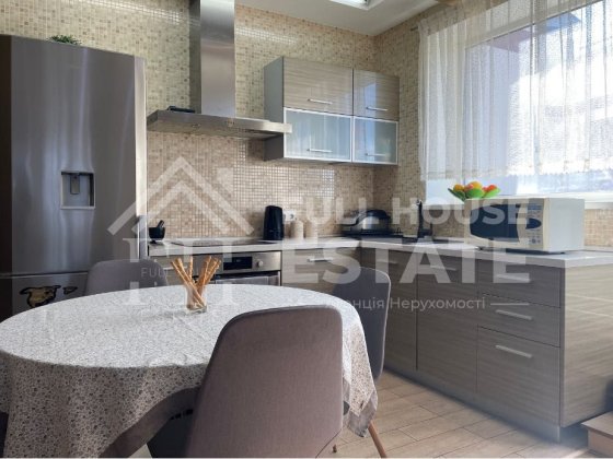 Продаж 3-кімнатної квартири з власною терасою | 82 м² | Без комісії