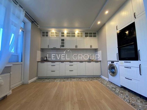 Продаж 2кімн квартири з ремонтом метро Нивки 5 хв пішки, 68 кв.м