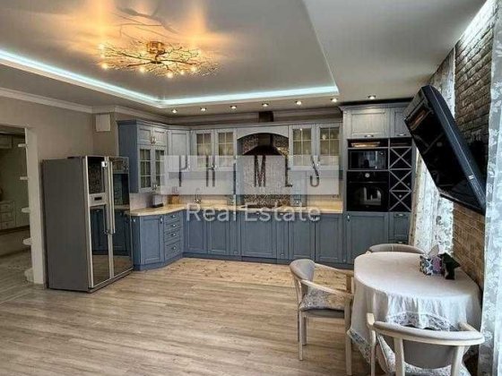 Продам 3кім 94м2 квартиру ЖК Відпочинок вул. Петрицького, м. Святошин Киев