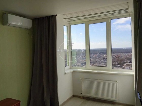 Продам 1 к кв Коцюбинське Пономарьова 26 м. Академмістечко 10хв Lavina