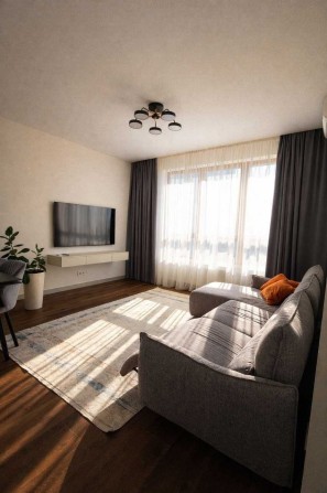 Продаж 2 кімнатної квартири, КБ Turgenev, Історичний центр. Без% - фото 1