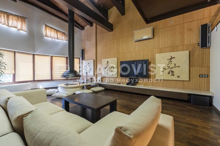 191м2 Кирилівська 14/18 Поділ 5к з ремонтом Контрактова площа - фото 1