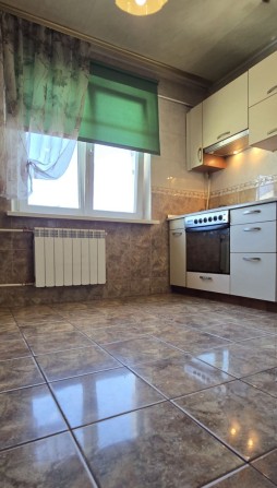 Продам 3-кімнатну квартиру Симиренка 22Б  75 м² ремонт  меблі - фото 1