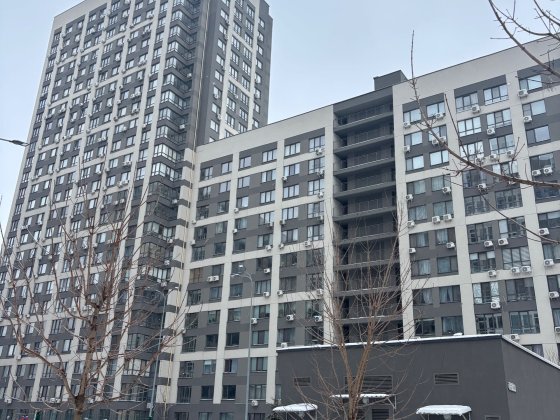 ЖК Варшавський/71 м.кв/95.000$ Київ