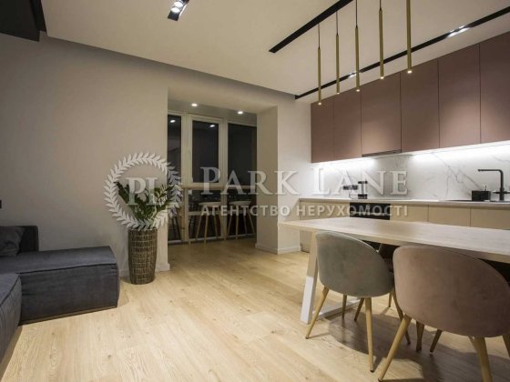 Продаж Ремонт ЖК Новомостицький на Новомостицькій 15 Київ