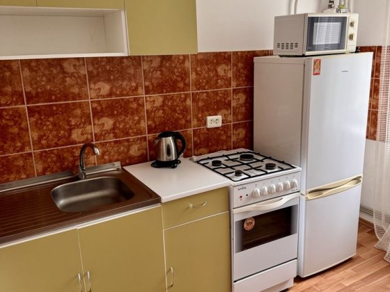 Оренда район Пасічна Угринов