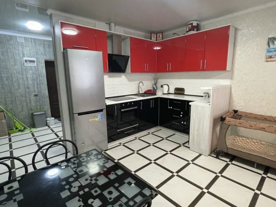 Оренда квартири-студії Милая