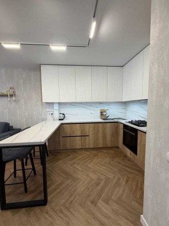 Оренда сучасної 1 кім квартири в ЖК Авалон Холідей. Перша здача! - фото 1