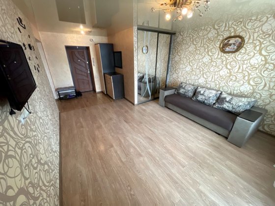 Трикімнатна квартира в оренду Новояворовск