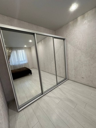 Сдам 1 к квартиру ЖК Маршал Сити - фото 1