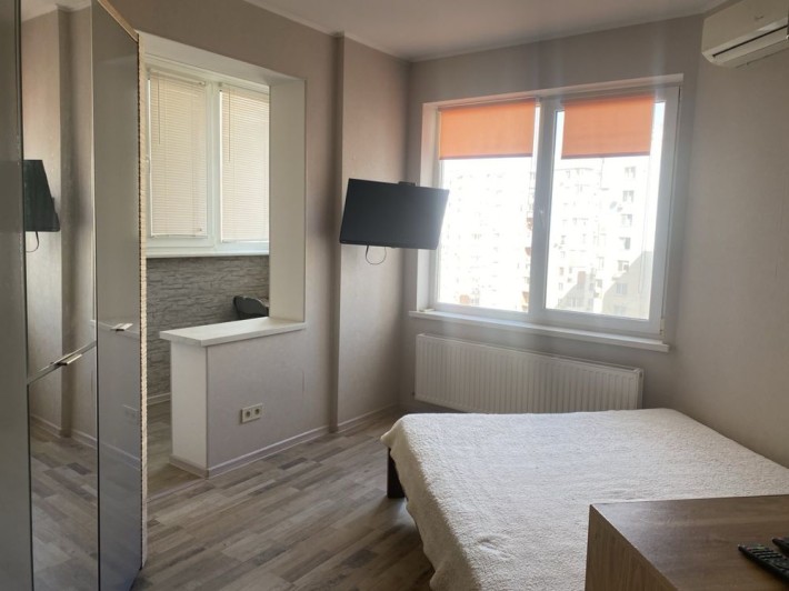 Сдам 1 к квартиру ЖК Радужный! Недорого! Долгострочная аренда! Таирова - фото 1