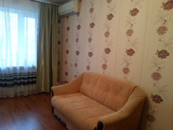 Сдам 1-но комнатную квартиру на Заболотного-Днепродорого Крижанівка