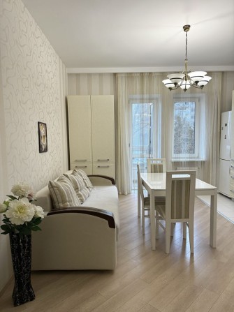 Светлая квартира в ЖК Зеленый Мыс - фото 1