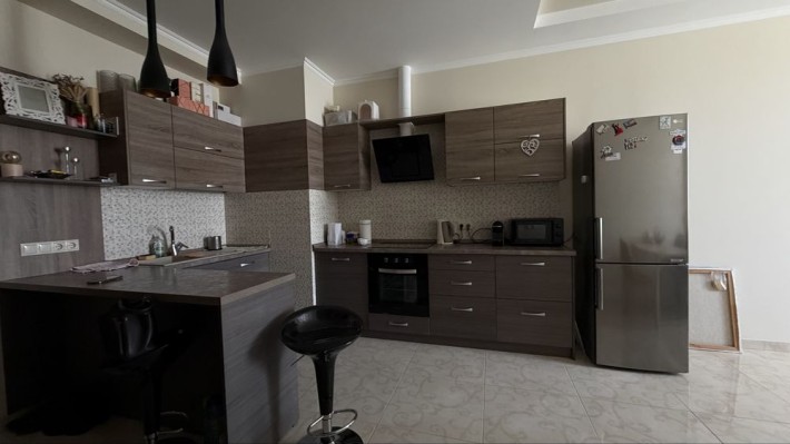 Продам 2-к квартиру в доме «Крит»/Французский бульвар - фото 1