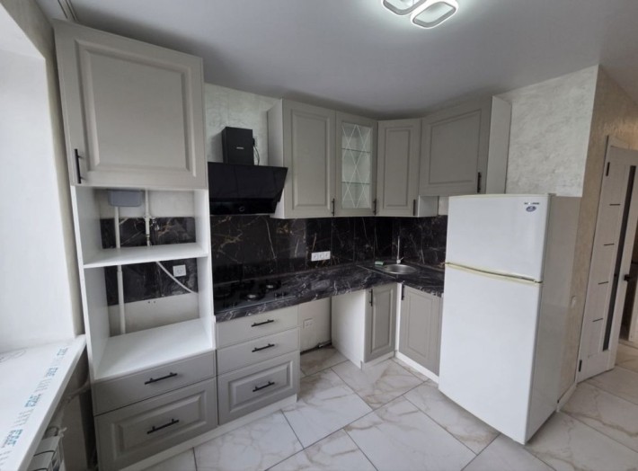 3к.кв.Самый центр !Артиллирийская с ремонтом ! - фото 1