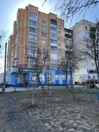Продаж 4 кімнатноі кіартири - фото 1