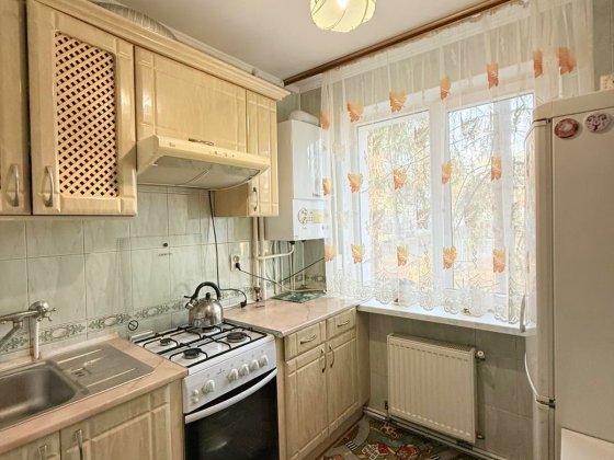 Продам 2к квартиру польова з автономним опаленням Житомир