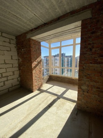 Продам велику 1 кімнатну квартиру в Новобудові/ 47 кв.м - фото 1