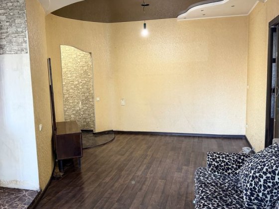 Продам 2к кв на Патриотической Запорожье