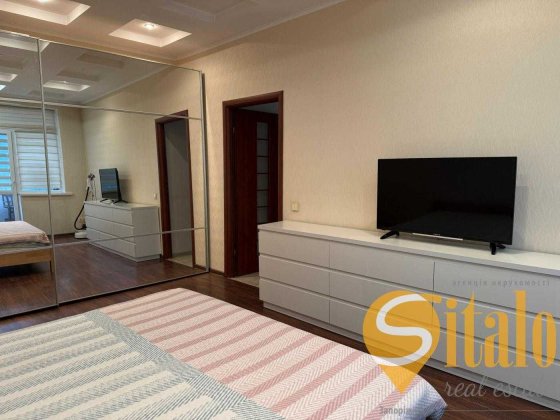 Квартира в центрі міста, вул. Сталеварів, Вознесенівський (044) Запорожье