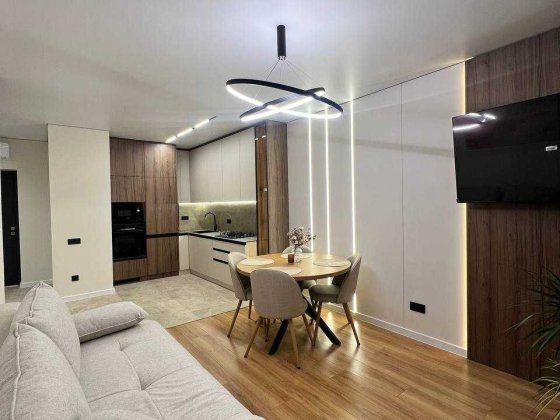 Продаж 1-кімнатної квартири по вулиці Навроцького Львов