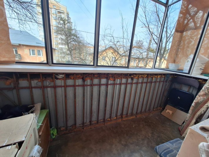 Продам двох кімнатну квартиру - фото 1