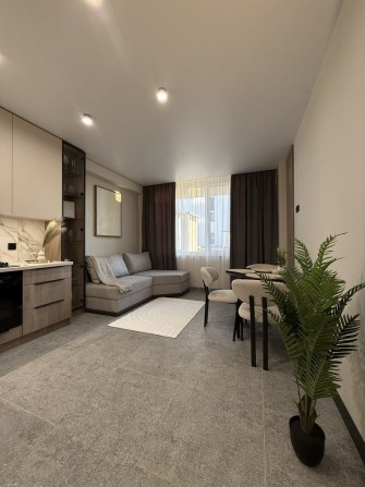 Продаж 1-но кім. квартири з ремонтом в ЖК Auroom Spark на Навроцького - фото 1