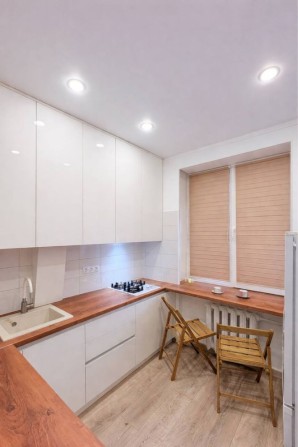 2-кімнатна квартира на вул. Скорини - фото 1