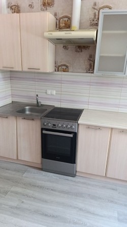 Срочно !!! 1-к квартира возле моря с ремонтом - фото 1