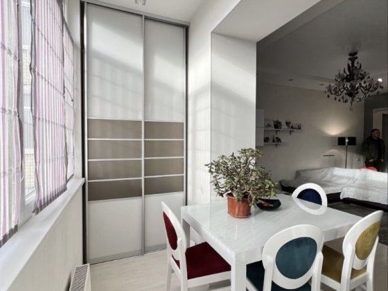 Продаю 3к к -студія в Новобудові у Центрі міста Миколаїв