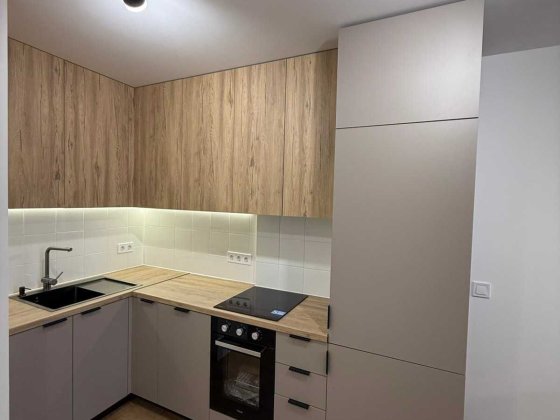 Продам квартиру в ЖК Америка з ремонтом і меблями Львів