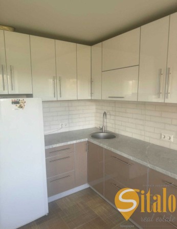 Продаж 4-х кімн. квартири вул. Костянтина Великого (019) - фото 1