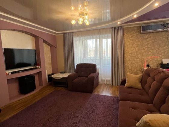 Продам  квартиру у Запоріжжі Запоріжжя