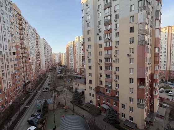 Терміновий  продаж  двухкімнатної в новобудові  в Київському районі Одеса