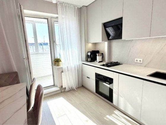 Продаж квартири в новобудові з євроремонтом Львов