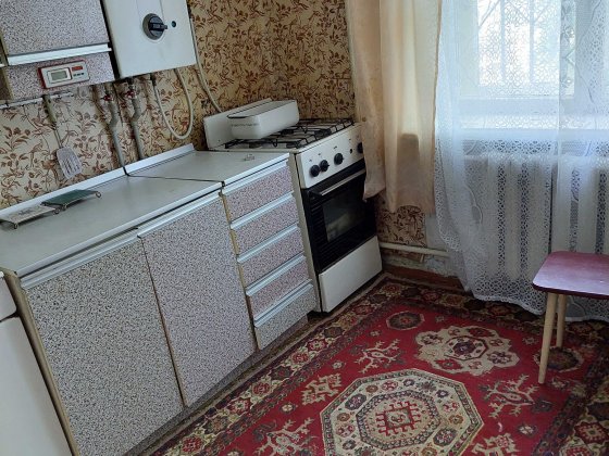 Продаю небольшую 2-х комнатную квартиру (Казарского). Миколаїв