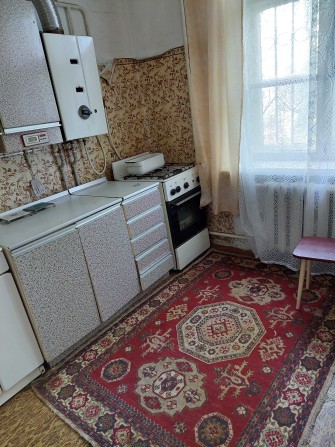 Продаю небольшую 2-х комнатную квартиру (Казарского). - фото 1