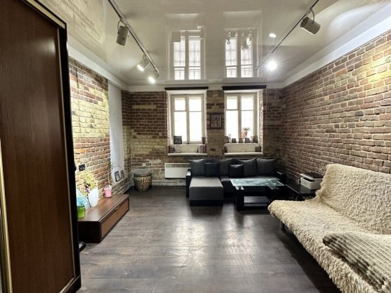 Продаж 1-кімнатна квартира 28 м² з ремонтом  вул. Єфремова Львів