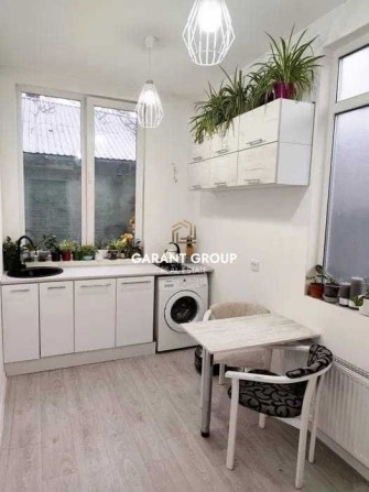 Квартира на землі з власним двориком / район Цукрового селища - фото 1