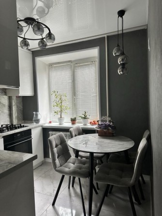 Продам 3-х к квартиру, 1/5, Европейская - фото 1