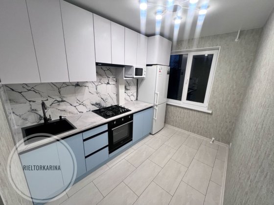 Продаж 2к квартири Космонавтів/12 поздовжня на 5 поверсі з 9 Миколаїв