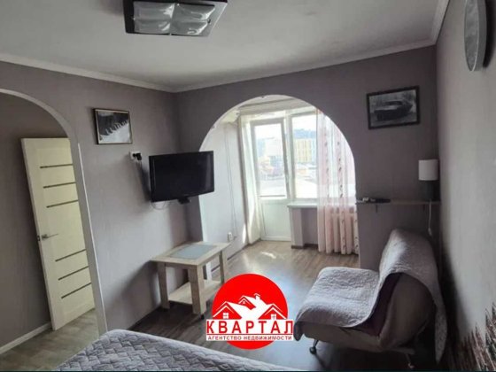 Продается 1 комн. квартира на Малом рынке, ул. Запорожская Запоріжжя